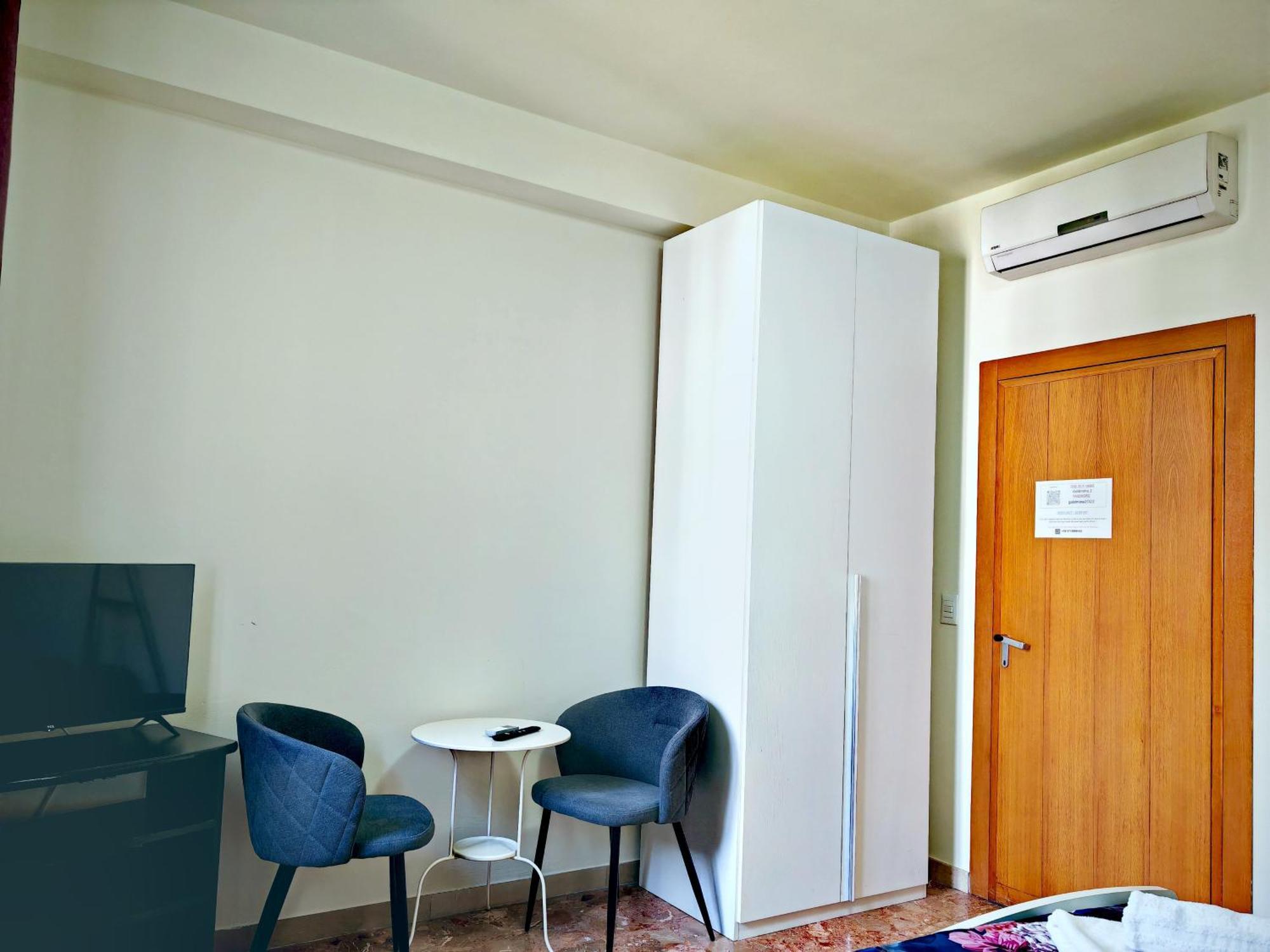Guest house Goldmine 2 *
